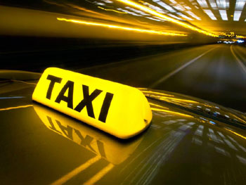 Преимущества заказа такси